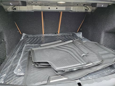 Certified 2025 BMW 330i xDrive Sedan w/ Premium Package image 34