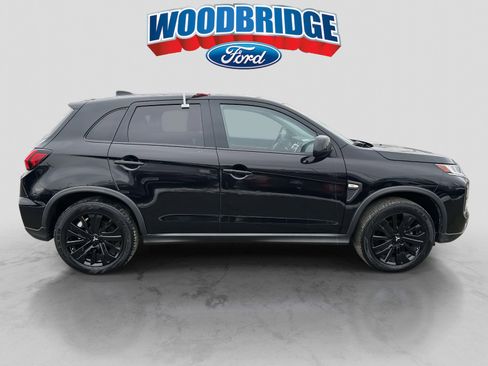 Used 2023 Mitsubishi Outlander Sport ES image 3