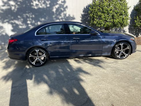 Used 2025 Mercedes-Benz C 300 Sedan image 5