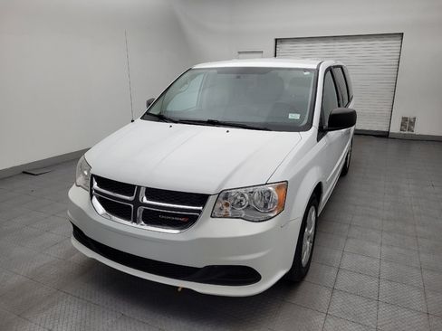 Used 2017 Dodge Grand Caravan SE FWD image 15