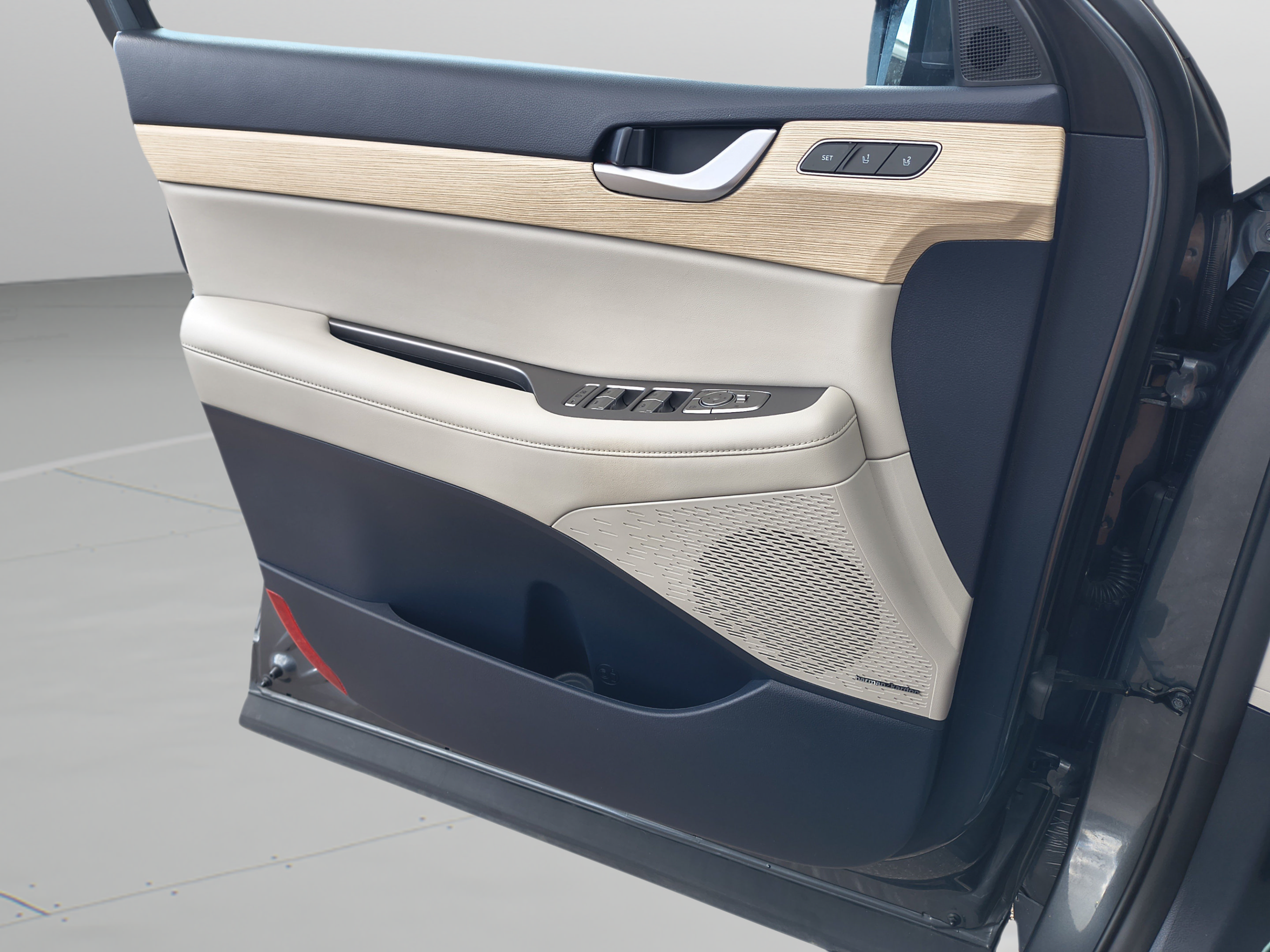 Certified 2023 Hyundai Palisade Limited FWD image 24