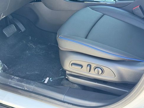 New 2026 Buick Encore GX Sport Touring image 19