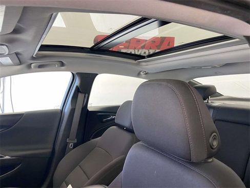 Used 2024 Chevrolet Malibu LT image 14