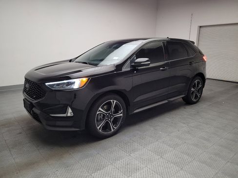 Used 2020 Ford Edge ST w/ Equipment Group 401A image 2