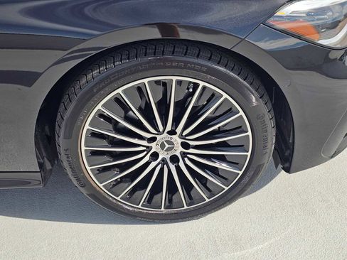 Used 2026 Mercedes-Benz CLE 300 4MATIC Coupe image 9