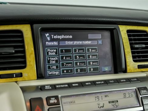 Used 2005 Lexus SC 430 Convertible image 31