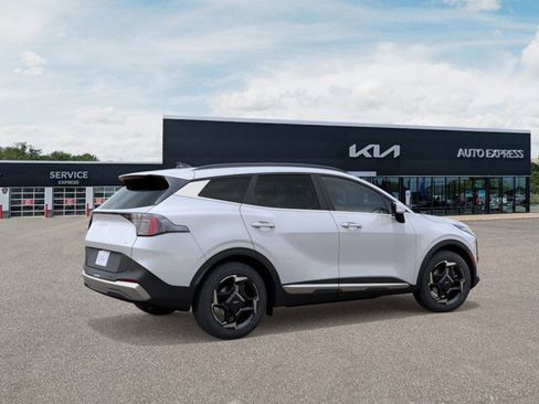 New 2026 Kia Sportage EX image 6