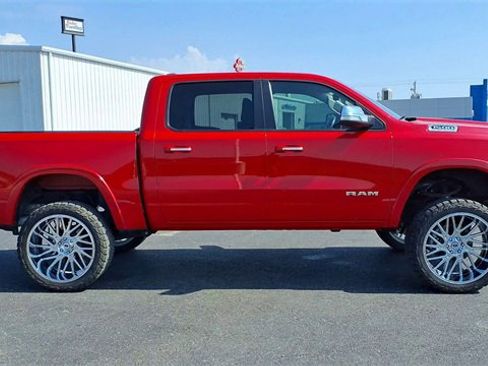 Used 2022 RAM 1500 Laramie image 9