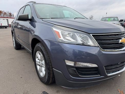 Used 2014 Chevrolet Traverse LS image 12