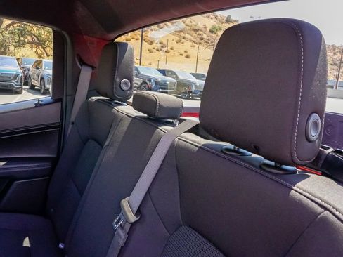 Used 2024 GMC Canyon Elevation w/ Trailering Package image 18