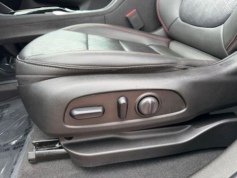 Used 2023 Chevrolet Bolt EUV Premier w/ Sun & Sound Package image 16