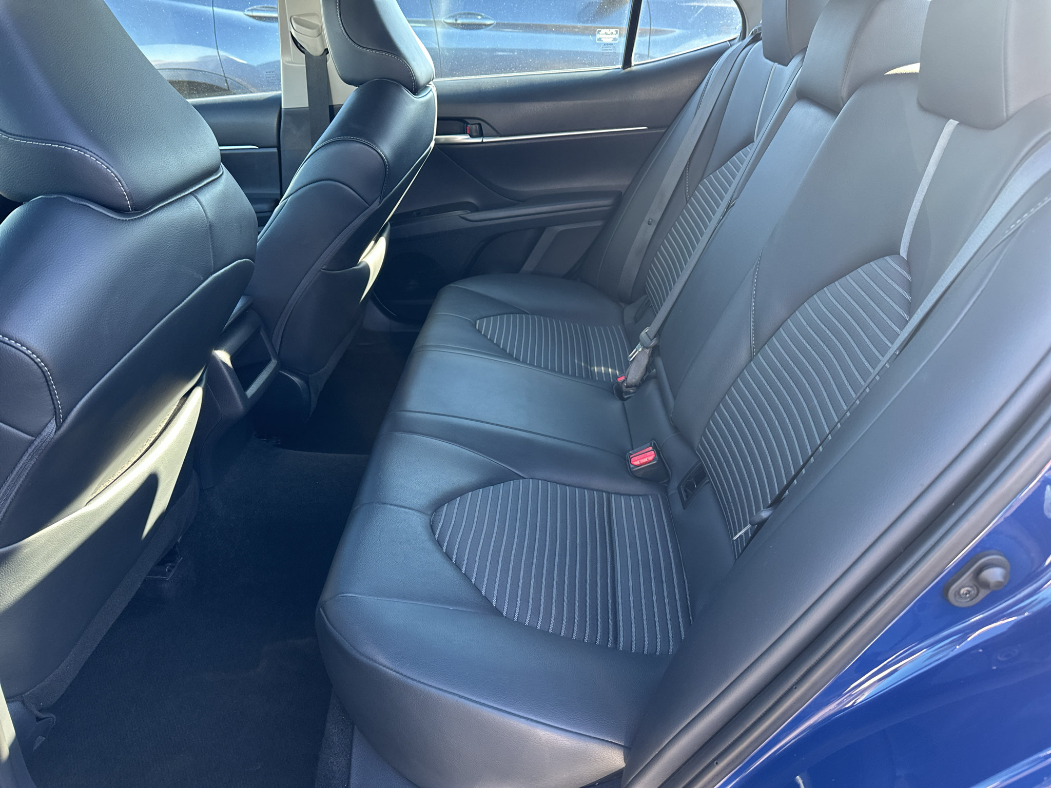 Used 2024 Toyota Camry SE FWD image 18