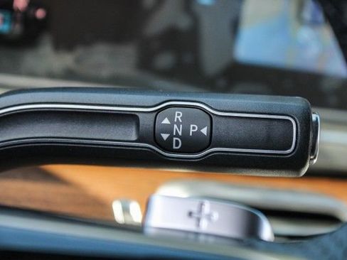 New 2025 Mercedes-Benz GLS 580 4MATIC image 27