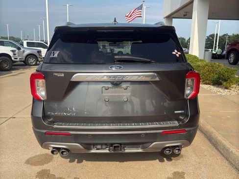 Used 2020 Ford Explorer Platinum w/ Premium Technology Package AWD/4WD image 7