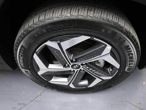 Certified 2022 Hyundai Tucson Limited image 13