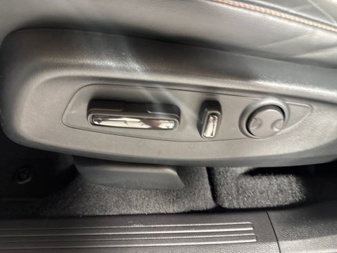 Used 2025 Honda CR-V Sport Touring image 26