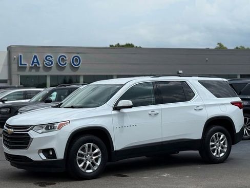 Used 2021 Chevrolet Traverse LT AWD/4WD image 1