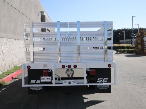 Used 2024 Ford F450 XL w/ XL Chrome Package image 5