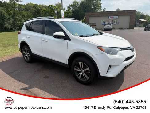 Used 2018 Toyota RAV4 XLE FWD image 6