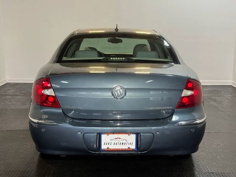 Used 2007 Buick LaCrosse CXS w/ Driver Confidence Package FWD image 5