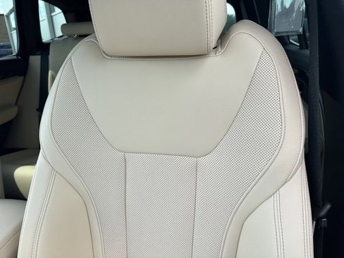 Used 2024 BMW X3 xDrive30i w/ Premium Package w/ZPA image 8