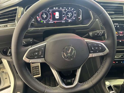 Used 2023 Volkswagen Tiguan SEL R-Line AWD/4WD image 22