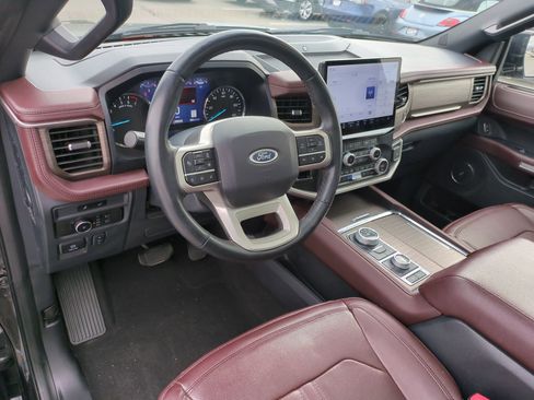 Used 2024 Ford Expedition Max Limited image 15