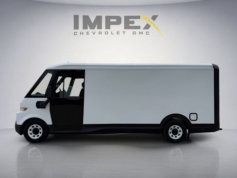 Used 2024 Chevrolet Brightdrop 600 w/ Commercial Equipment Package AWD/4WD image 2