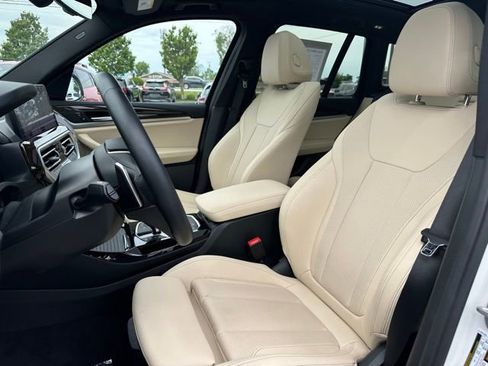 Certified 2024 BMW X3 xDrive30i w/ Premium Package w/ZPA AWD/4WD image 29