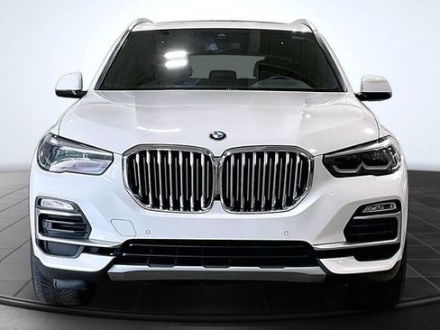 Used 2021 BMW X5 xDrive40i w/ Convenience Package AWD/4WD image 3