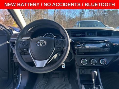 Used 2014 Toyota Corolla LE image 7