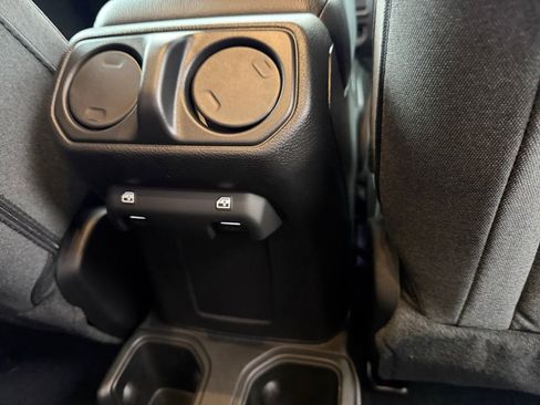 New 2026 Jeep Gladiator Sport AWD/4WD image 16