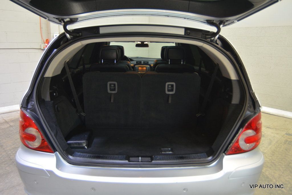 Used 2007 Mercedes-Benz R 320 CDI 4MATIC image 25