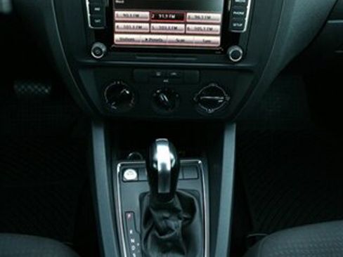 Used 2015 Volkswagen Jetta S FWD image 18