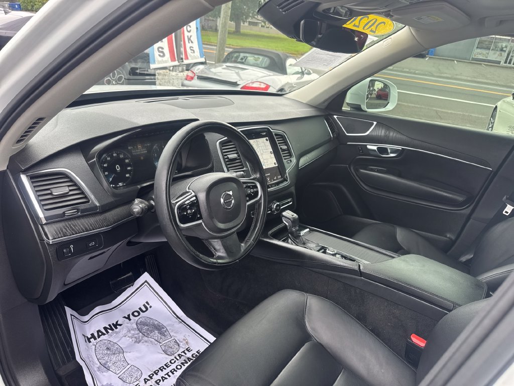 Used 2020 Volvo XC90 T5 Momentum w/ Protection Package Premier AWD/4WD image 32