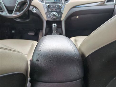 Used 2017 Hyundai Santa Fe Sport w/ 2.4L Tech Package 04 FWD image 23