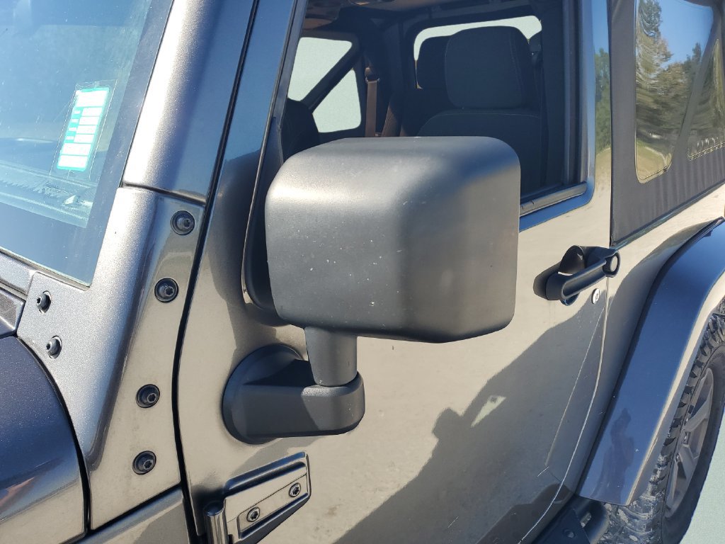 Used 2018 Jeep Wrangler Sport AWD/4WD image 9