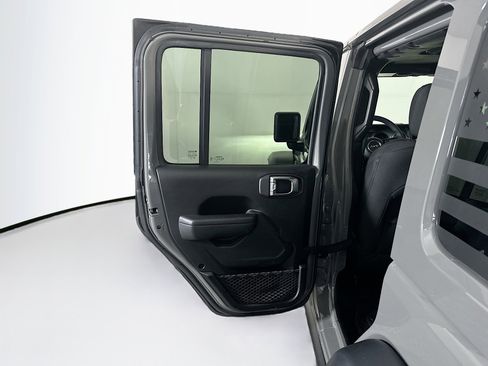 Used 2023 Jeep Wrangler Unlimited w/ 8.4" Radio Group image 25