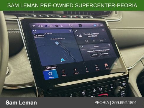 Used 2023 Jeep Grand Cherokee Overland image 15