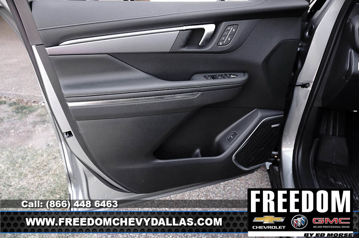 New 2026 Buick Enclave Sport Touring w/ Power Package FWD image 39