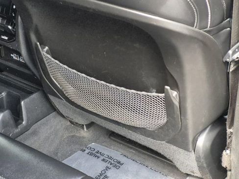 Used 2023 Jeep Grand Cherokee L Limited w/ Luxury Tech Group II image 19