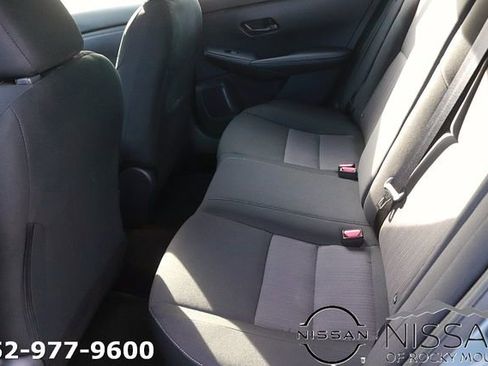 Used 2024 Nissan Sentra SV FWD image 16