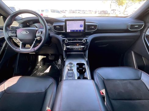 Certified 2023 Ford Explorer ST-Line image 14
