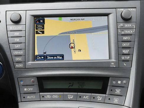 Used 2013 Toyota Prius Three image 7