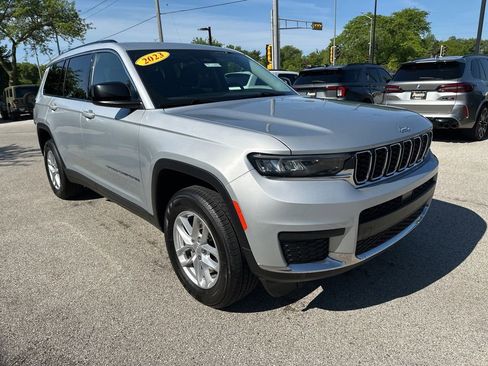 Used 2023 Jeep Grand Cherokee L Laredo AWD/4WD image 4