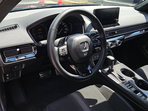 Used 2023 Honda Civic Sport image 26