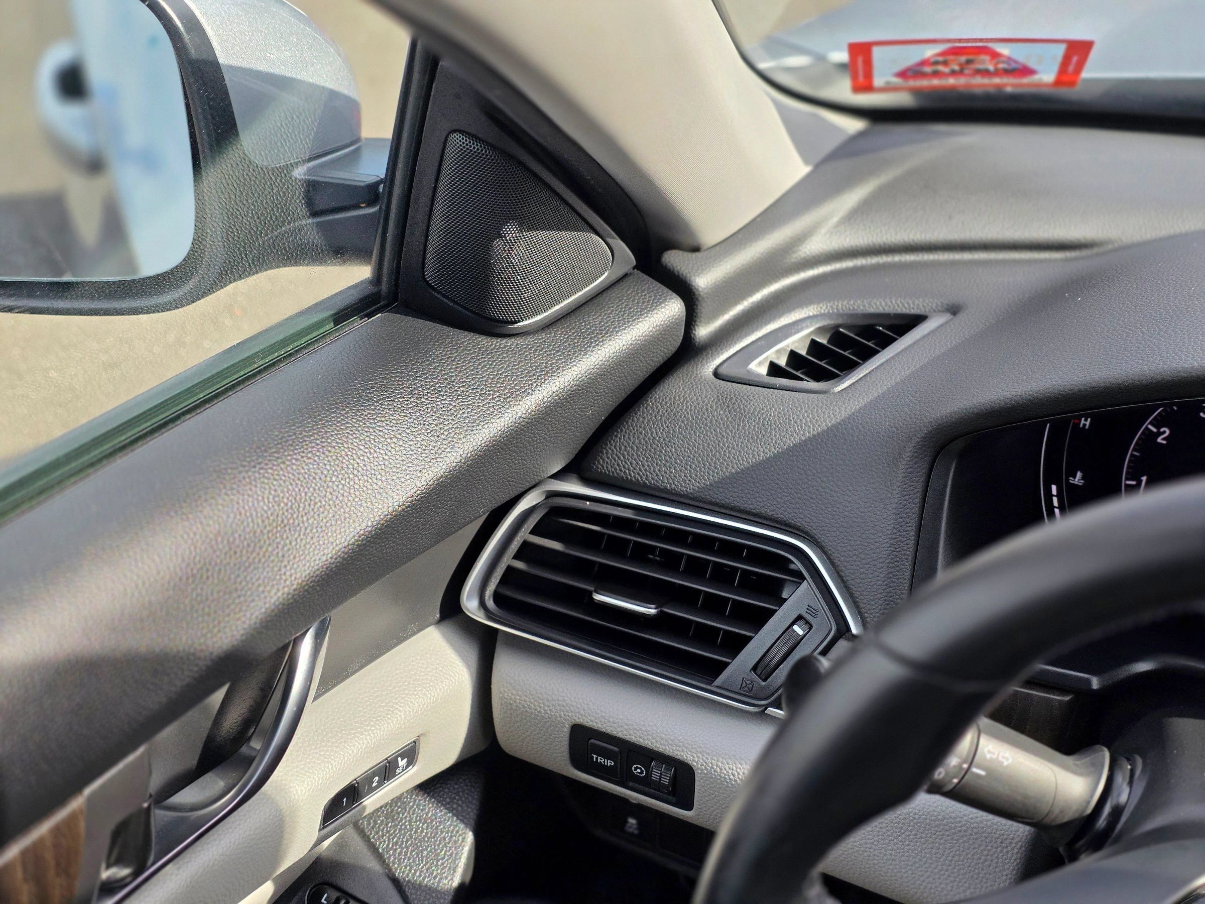 Used 2019 Honda Accord EX-L image 16