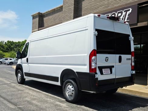 Used 2023 RAM ProMaster 2500 FWD image 8