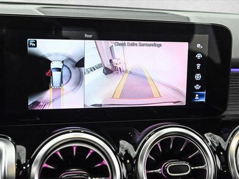 Certified 2023 Mercedes-Benz GLB 250 GLB 250 w/ Premium Package image 15