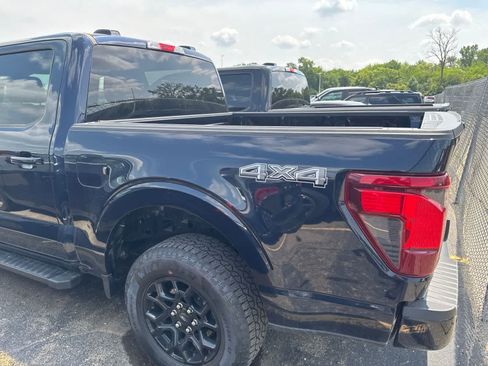 Used 2024 Ford F150 XLT w/ XLT Black Appearance Package AWD/4WD image 22